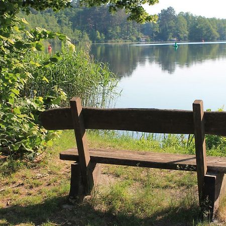 Ferienappartement Am See II Im Biospharenreservat Schorfheide Dış mekan fotoğraf