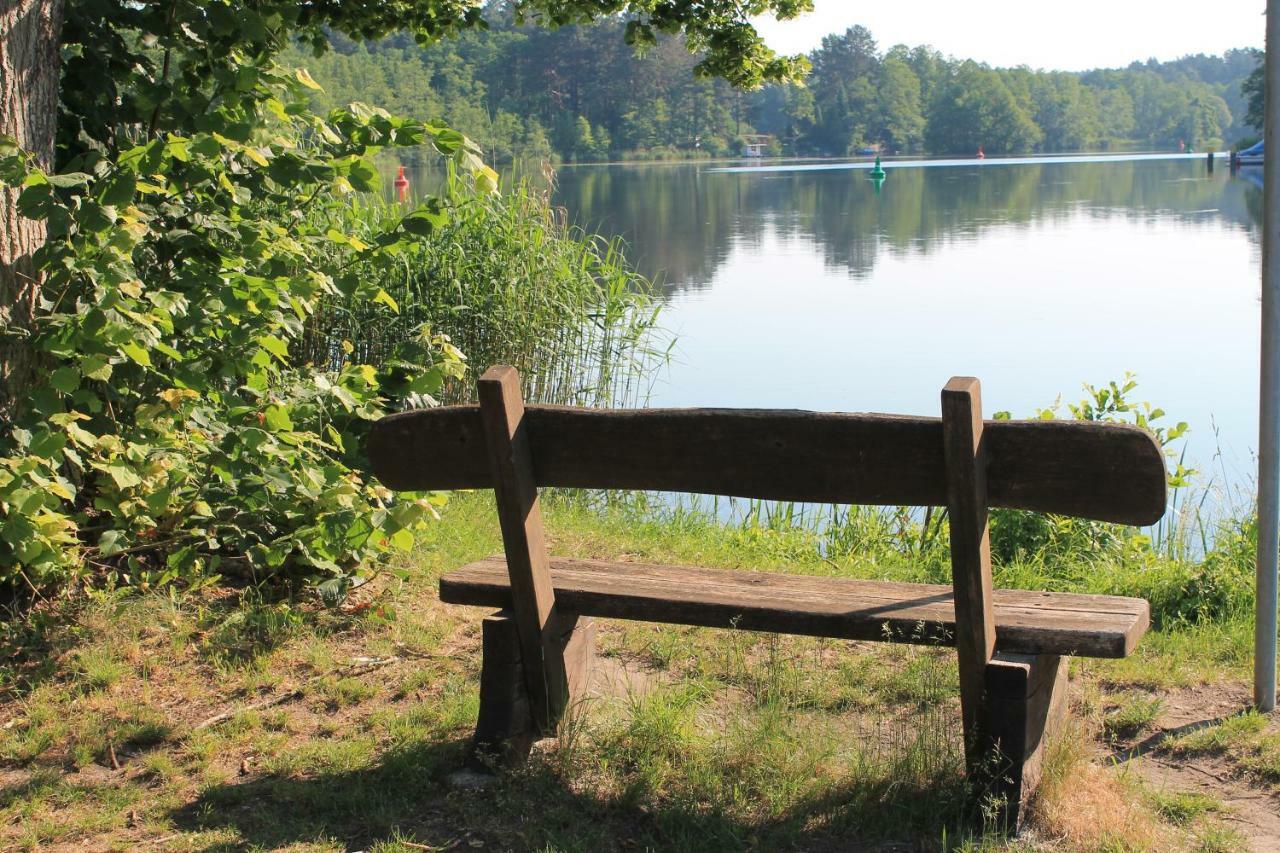 Ferienappartement Am See II Im Biospharenreservat Schorfheide Dış mekan fotoğraf
